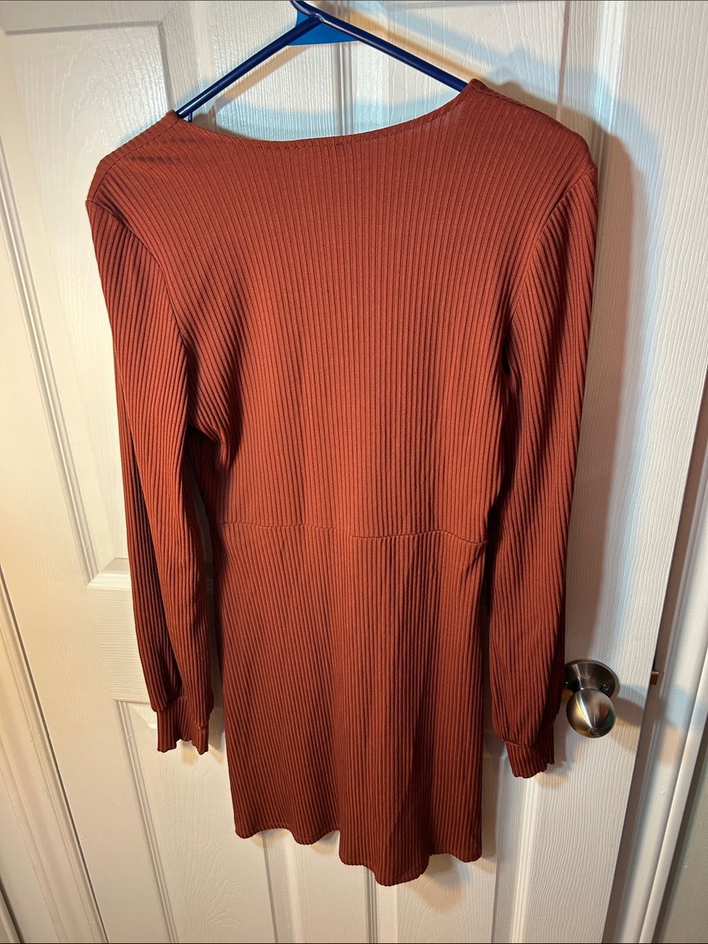 Aritzia Wilfred Jeanne dress cider gold (burgundy) size M - Picture 7 of 7